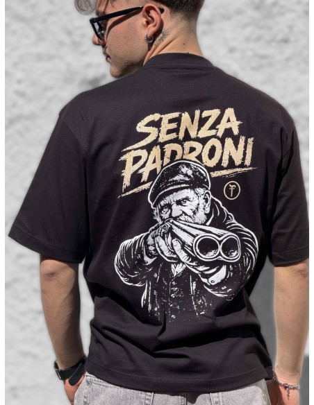 T-shirt Oversize Senza Padroni | Maglietta Streetwear con Stampa Posteriore
